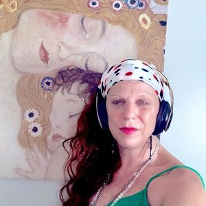 Meet your Posher, Kristina